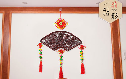 乐山中国结挂件实木客厅玄关壁挂装饰品种类大全